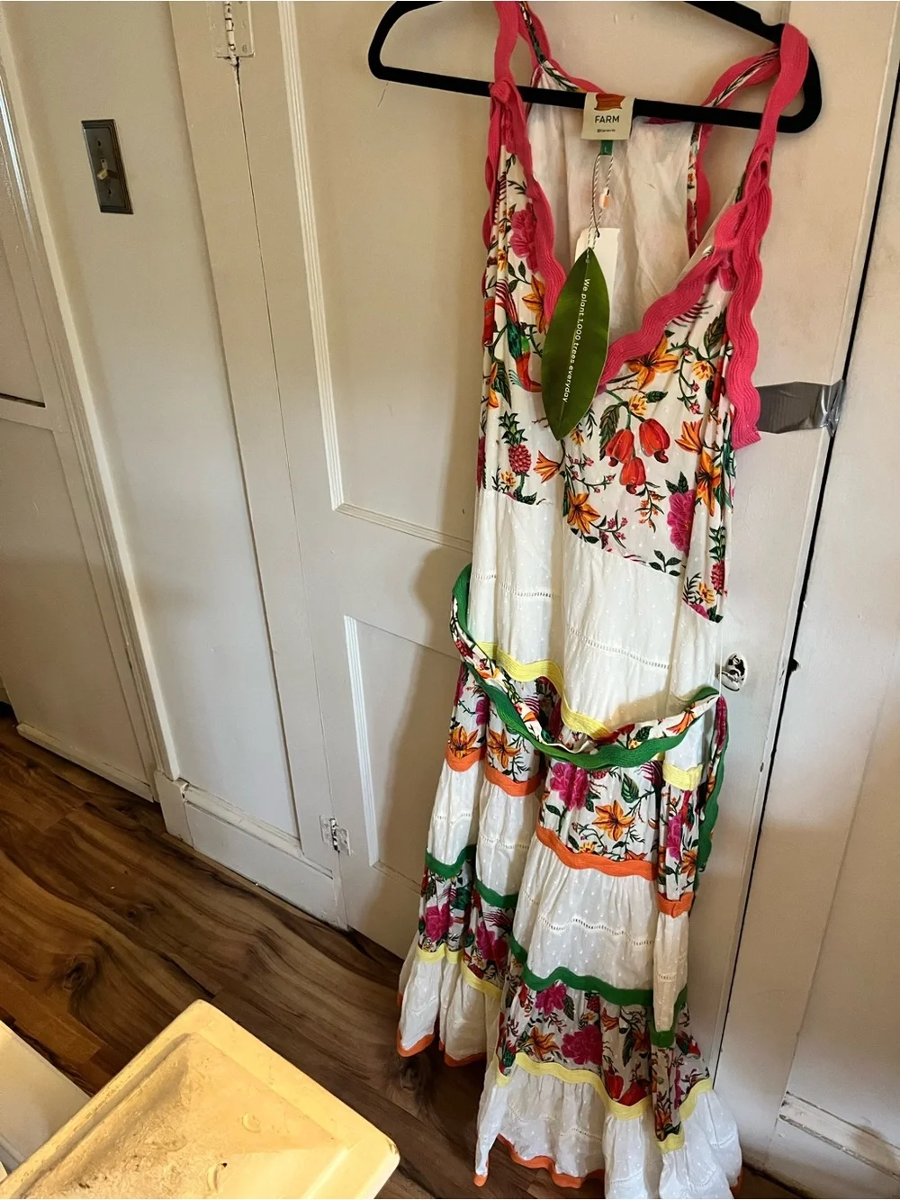 FARM Rio White Maxi Dress with Pink Straps and Multicolor Floral Print - Picture 6 of 16